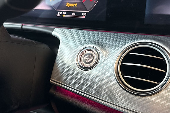 Mercedes-Benz E220 d 24 of 28
