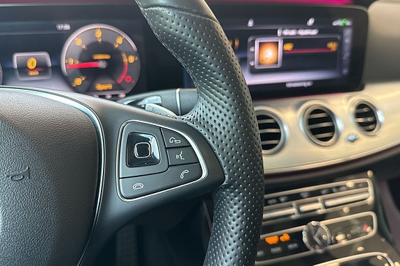 Mercedes-Benz E220 d 20 of 28