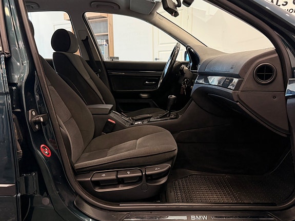 BMW 520 13 of 17