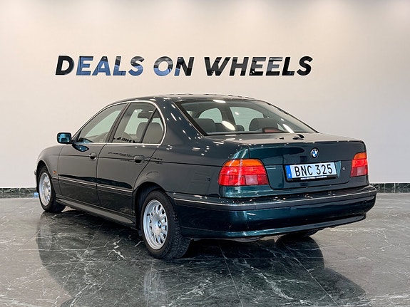 BMW 520 6 of 17