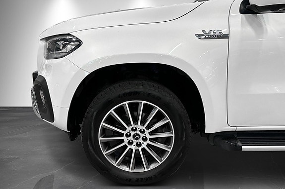 Mercedes-Benz X350 d 2 of 5