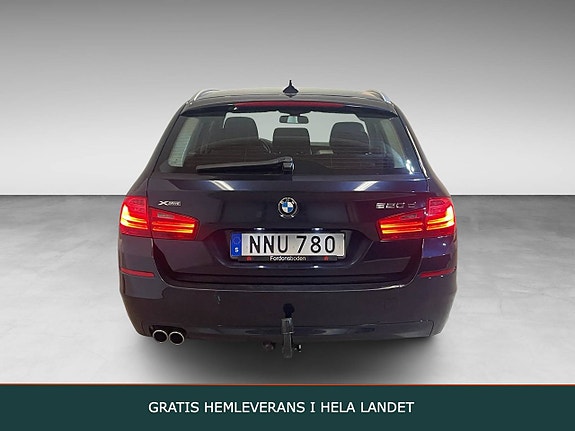 BMW 520d 3 of 5