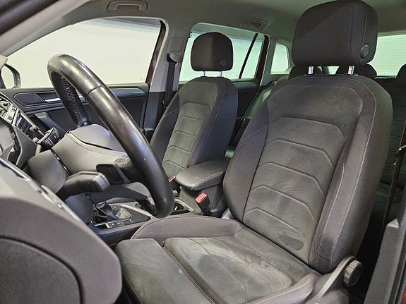 Volkswagen Tiguan 14 of 26