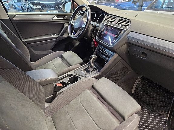 Volkswagen Tiguan 12 of 26