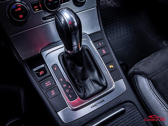 Volkswagen CC 25 of 26
