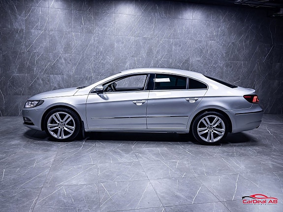Volkswagen CC 4 of 5