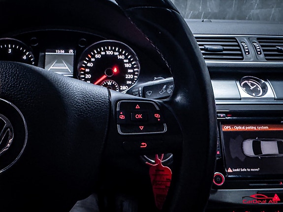 Volkswagen CC 21 of 26