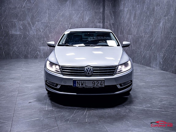 Volkswagen CC 2 of 5