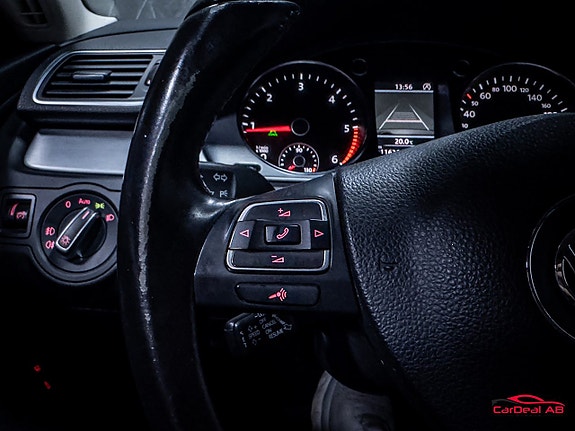 Volkswagen CC 20 of 26