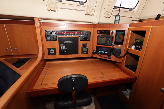 Dehler 41 CR 12 of 24