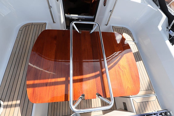 Dehler 41 CR 22 of 24