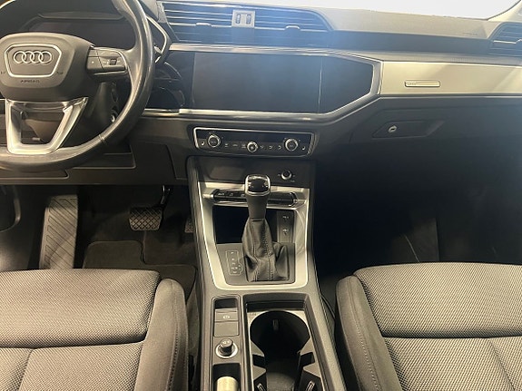 Audi Q3 5 of 5