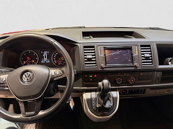 Volkswagen Transporter 8 of 14