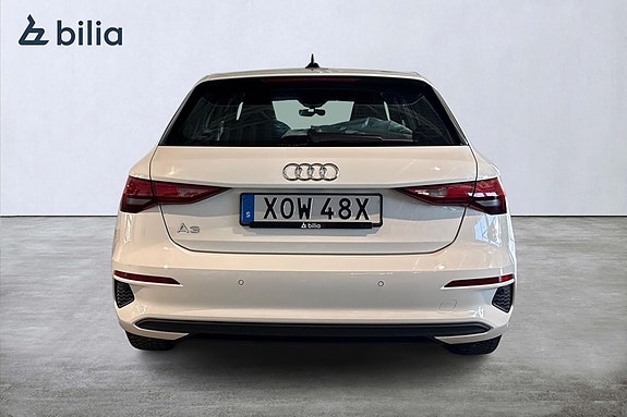 Audi A3 4 of 12