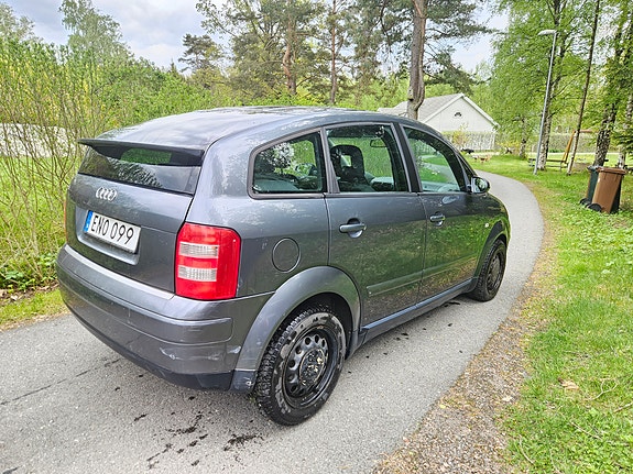Audi A2 3 of 7