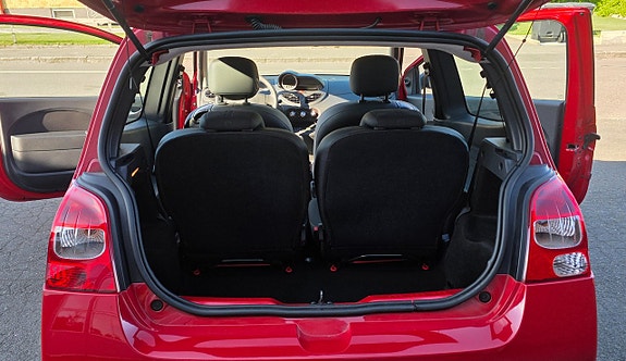 Renault Twingo 10 of 15