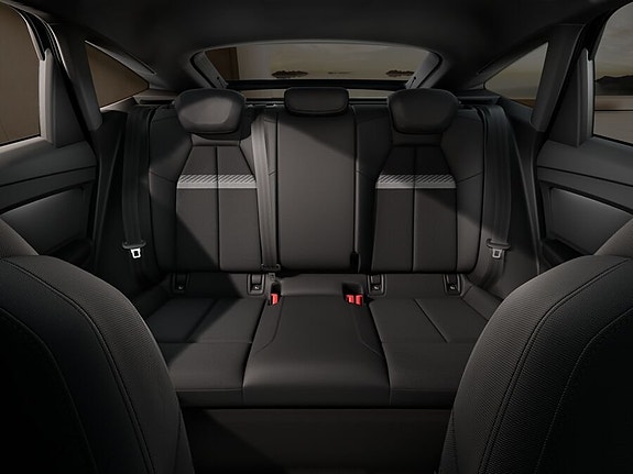 Audi Q4 e-tron 5 of 7