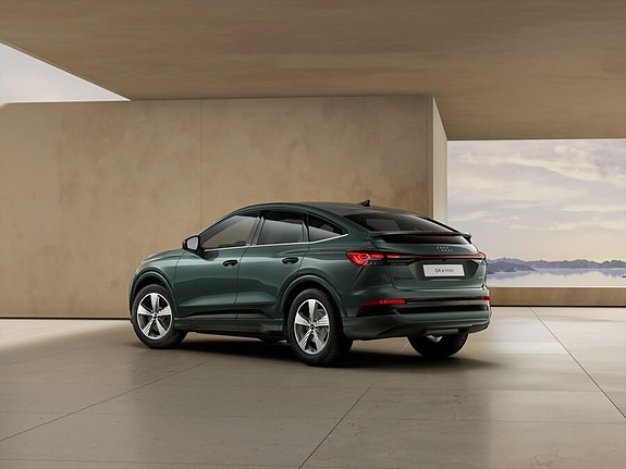 Audi Q4 e-tron 7 of 7
