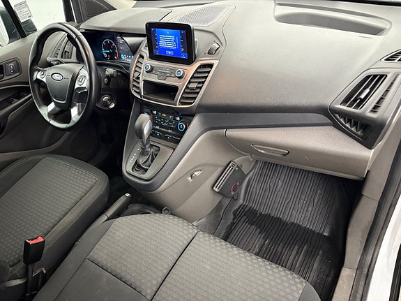 Ford Transit Connect 7 of 16