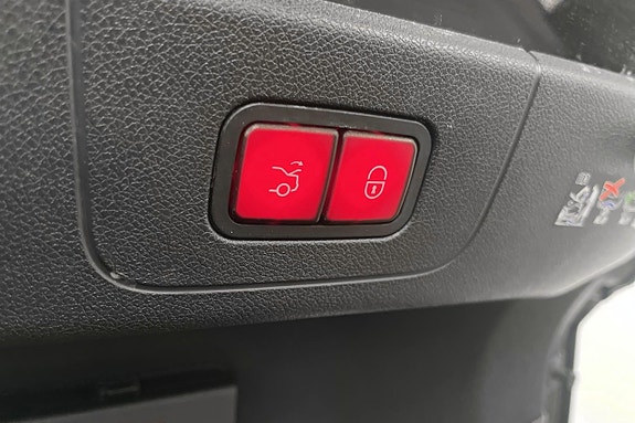 Mercedes-Benz CLA250+ 14 of 17