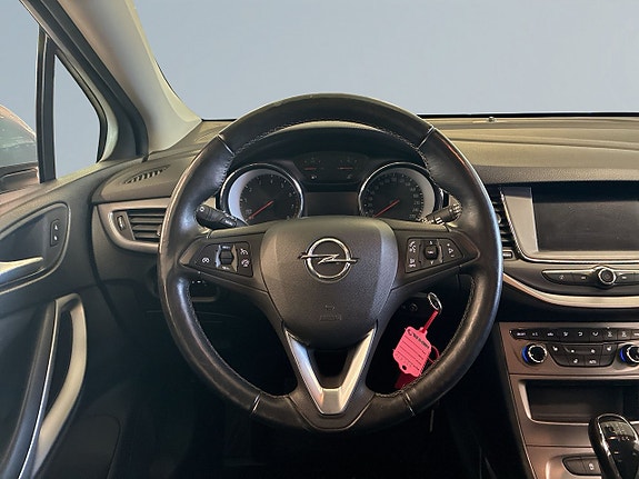 Opel Astra 9 of 18