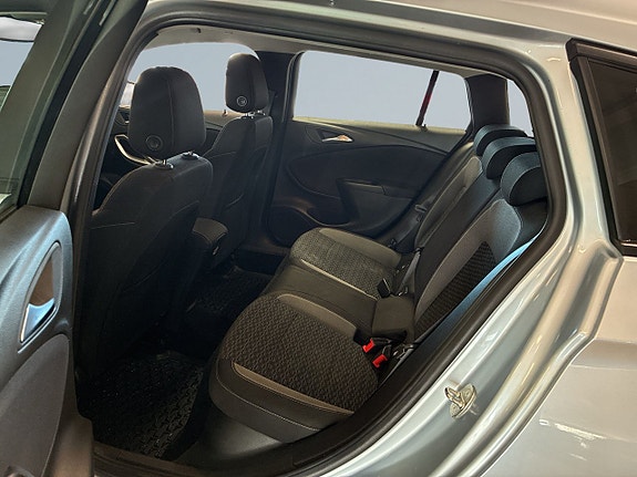 Opel Astra 13 of 18