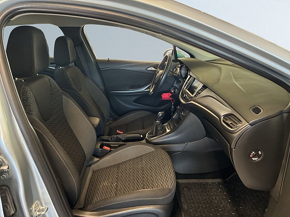 Opel Astra 10 of 18