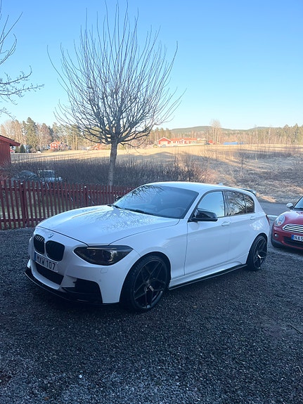 BMW M135i 4 of 9