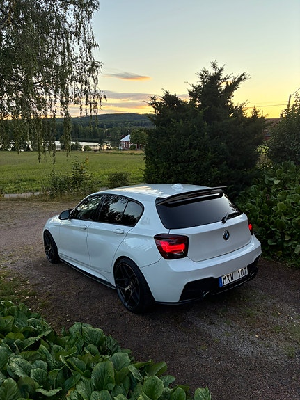 BMW M135i 2 of 9