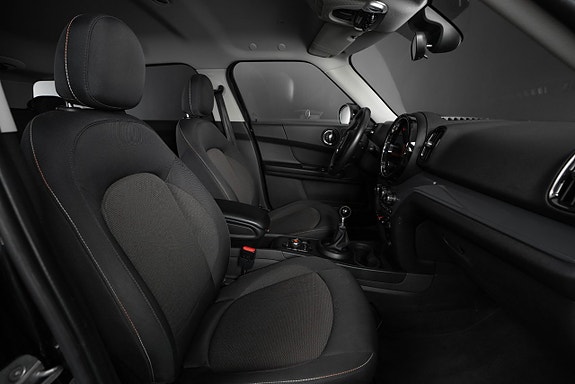 MINI Countryman Cooper 5 of 5