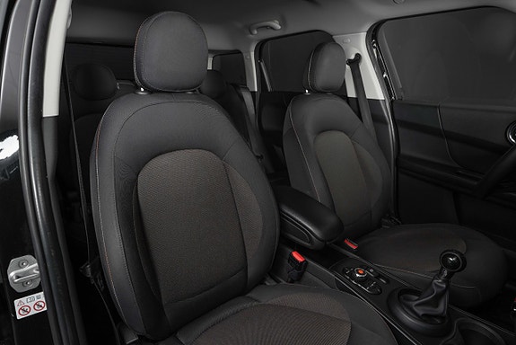 MINI Countryman Cooper 6 of 17