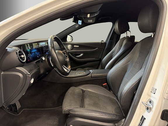 Mercedes-Benz E300 de 8 of 27
