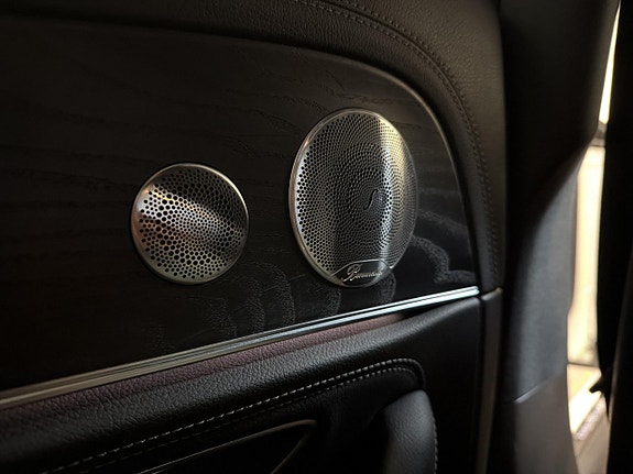 Mercedes-Benz E300 de 17 of 27