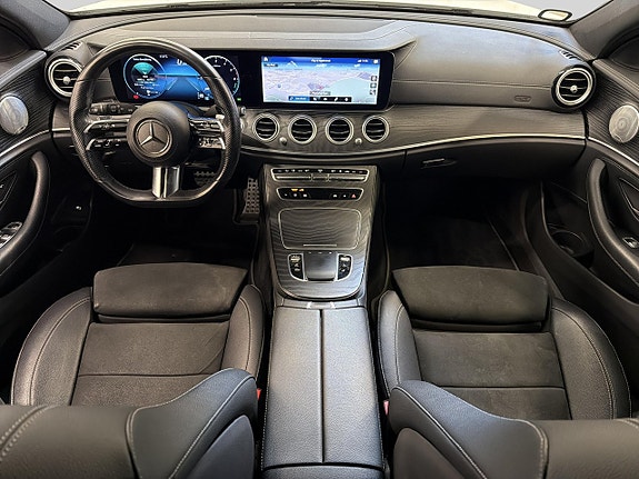Mercedes-Benz E300 de 10 of 27