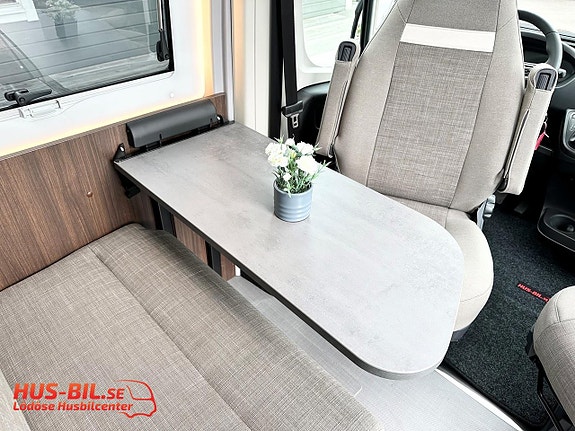 Pössl Summit 540 Prime / Solpanel / Välutrustad 3 of 5