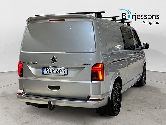 Volkswagen Transporter 3 of 5