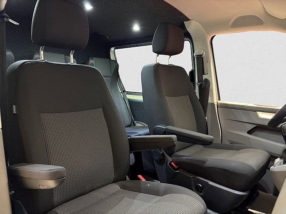 Volkswagen Transporter 12 of 18
