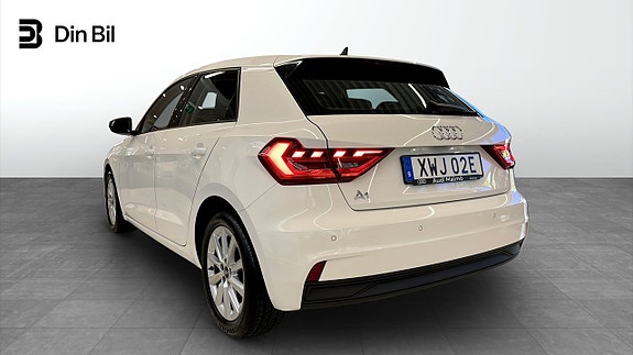 Audi A1 3 of 5