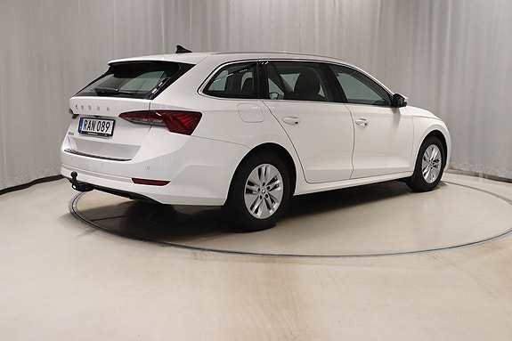 Skoda Octavia 4 of 5