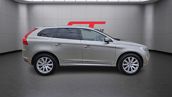 Volvo XC60 9 of 22