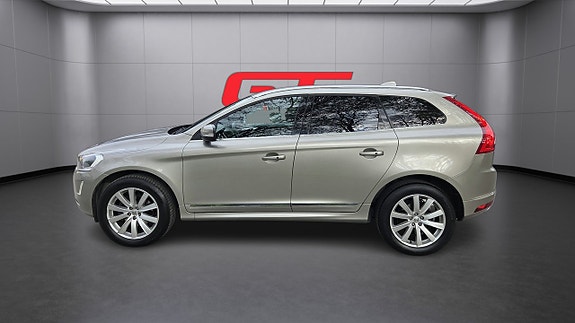 Volvo XC60 5 of 5