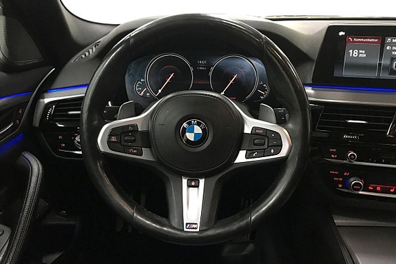BMW 530i 16 of 30