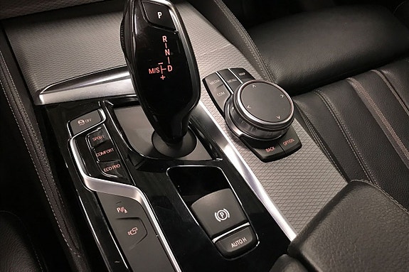 BMW 530i 25 of 30