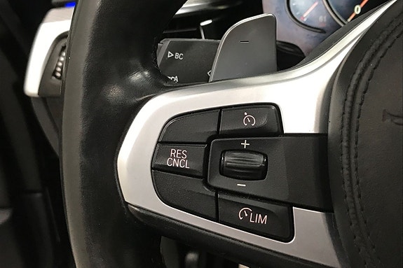 BMW 530i 26 of 30