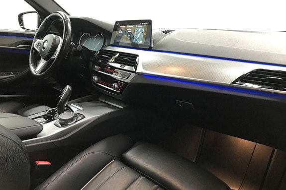 BMW 530i 15 of 30