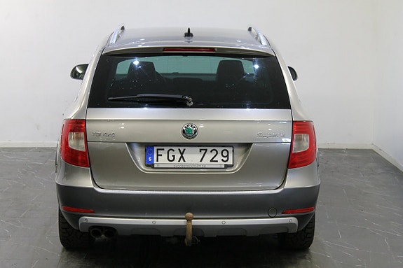 Skoda Superb 15 of 16