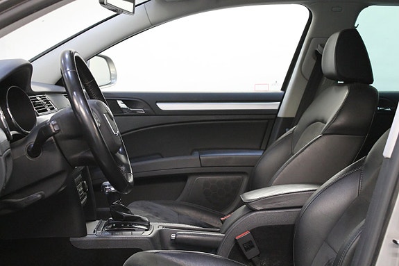 Skoda Superb 9 of 16