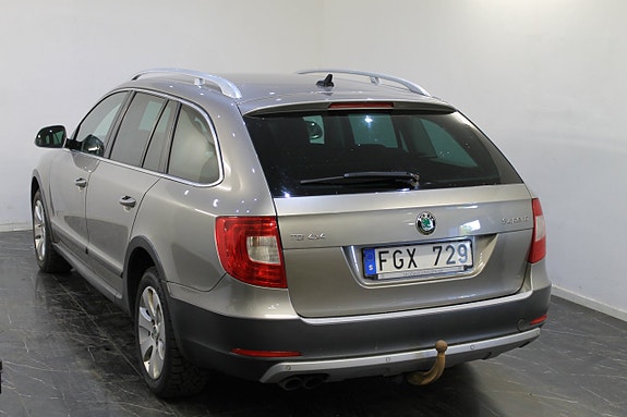 Skoda Superb 16 of 16