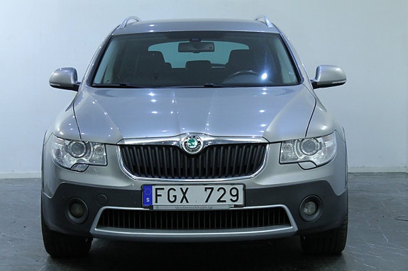 Skoda Superb 4 of 17