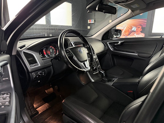 Volvo XC60 5 of 5